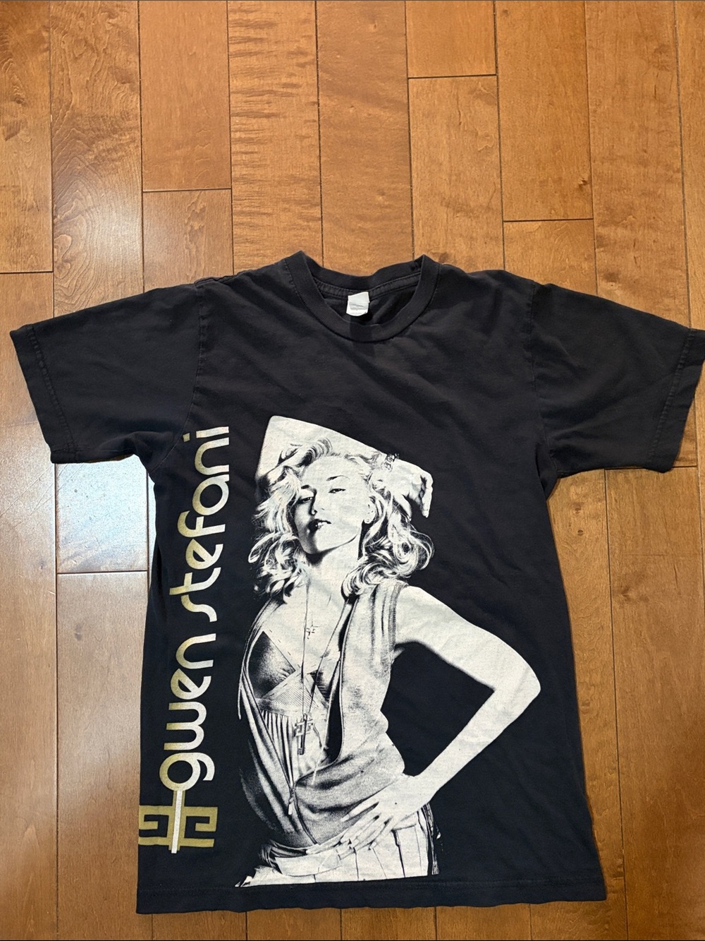 2007 Gwen Stefani Graphic Women’s Tee